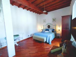 The best small Florence Flat