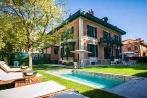 Exceptionnel Chalet Napoléonien avec piscine - Saint-Germain-des-Fossés