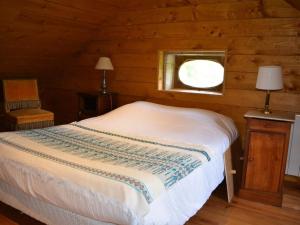 Maisons de vacances Maison spacieuse a Saint-Martin-des-Entrees avec jardin : photos des chambres