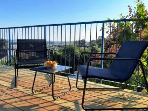 דירת אירוח מפנקת עם מרפסת נוף - 赖维