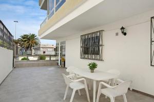 Soledad Beach Playa de Las Burras