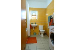 Macropolis Apartments