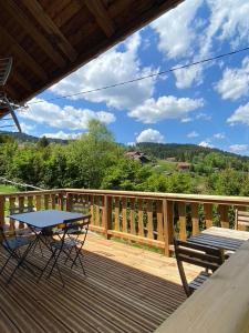 Chalets Le Bois des Neiges Charmant chalet authentique Proche Gerardmer : photos des chambres