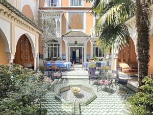 Villas Magnifique Riad avec patio exterieur : photos des chambres