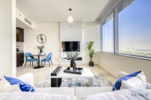 Best Value Modern 1BR with Pool & Stunning Views by Deluxe Holiday Homes