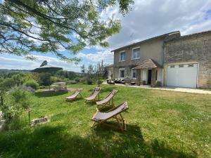 Maisons de vacances Grande maison escapade au bord de la riviere : photos des chambres