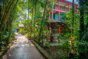 Palm Grove Eco Resort