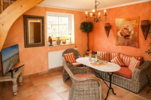 Aktivhof "BLÜTENZAUBER" strandnah und hundefreundlich