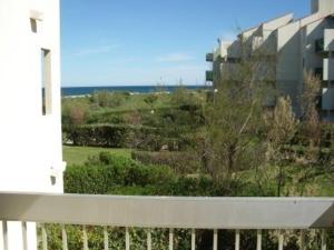 Studio cabine 4 pers, piscine, parking, proche plage, St Cyprien - FR-1-225D-152