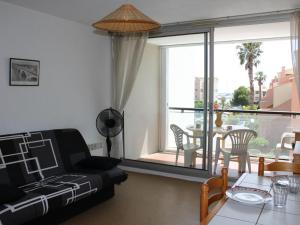 Studio à Gruissan, 2 couchages, piscine, proche plage et commerces - FR-1-229-106