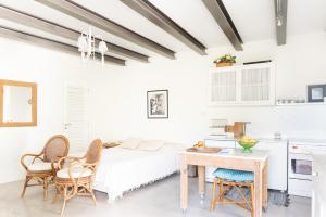 Feána Home by 8essentially