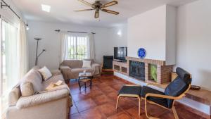 Villa Cipreses Frigiliana by Ruralidays