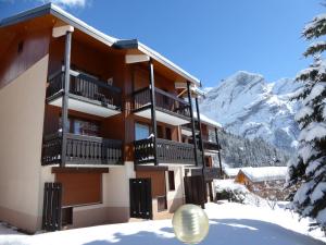 Appartements Appartement Pralognan-la-Vanoise, 3 pieces, 6 personnes - FR-1-464-5 : photos des chambres