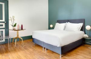 Chalets Villa - Chalet Clermont-Tonnerre avec piscine en centre-ville : photos des chambres