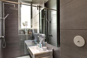 Chalets Villa - Chalet Clermont-Tonnerre avec piscine en centre-ville : photos des chambres