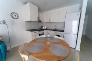 Comfortable Apartment Los Cristianos. Free Wifi.