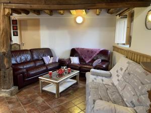 Maisons de vacances Gite Noyant-d'Allier, 4 pieces, 9 personnes - FR-1-489-225 : photos des chambres