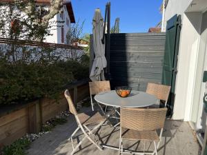 T1 Bis Cambo: 2 Pers, Terrasse, Parking, Wifi, Anim. Admis - FR-1-495-12