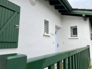 Appartements Appartement T2 confortable a Cambo-les-Bains avec terrasse et parking proche centre et thermes - FR-1-495-58 : photos des chambres