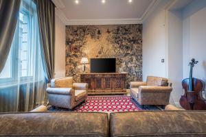 Plaza View Luxury Apartment, Alba