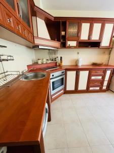 Lovely apartment by the Sea Garden