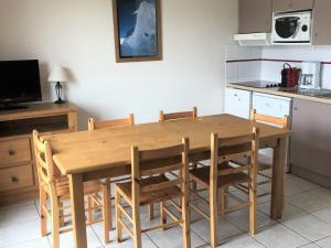 Chalets Chalet La Joue du Loup, 3 pieces, 7 personnes - FR-1-504-66 : photos des chambres