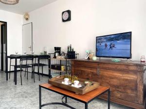 Appartement bord de mer 2 pièces avec parking à Saint-Gilles-Croix-de-Vie - FR-1-224-764