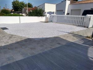 Maison rénovée près de la plage avec jardin clos, 300m de la mer, La Guérinière - FR-1-224B-69