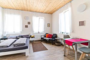 TAGBLATT Apartment 10