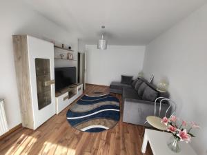 Apartament C&L