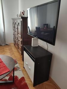 Lovely 1 bedroom apartment in city centre, sleeps 4 !