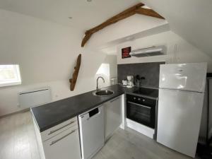 Appartement confortable proche des Thermes avec lave-vaisselle et options de location de linge - FR-1-541-9