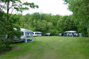 Camping Alkenhaer Appelscha Lege Kampeerplaats met Prive Sanitair