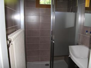 Chalets Chalet familial 5 chambres pour 8 personnes a Saint-Jean-de-Sixt - FR-1-459-160 : photos des chambres