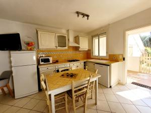 RDC de Villa de 35 m2 - 400 m Plage