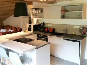 Spacieux appart rénové avec balcon sud, proche pistes et bus à La Clusaz - FR-1-459-167