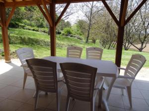 Maisons de vacances Gite Domme, 4 pieces, 6 personnes - FR-1-616-43 : photos des chambres