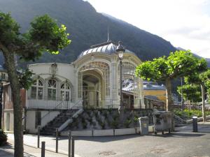 Duplex T4 Rénové - Proche Centre, 68 Pers. - FR-1-234-254