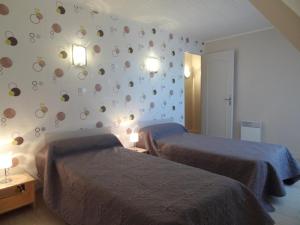 Maisons de vacances Gite Domme, 3 pieces, 4 personnes - FR-1-616-62 : photos des chambres