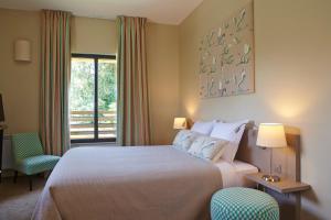 Hotels Hotel Les Herbes Folles : photos des chambres