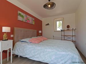 Maisons de vacances Gite Rives-d'Andaine, 3 pieces, 4 personnes - FR-1-497-145 : photos des chambres