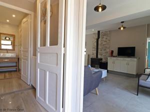 Maisons de vacances Gite Rives-d'Andaine, 3 pieces, 4 personnes - FR-1-497-145 : photos des chambres