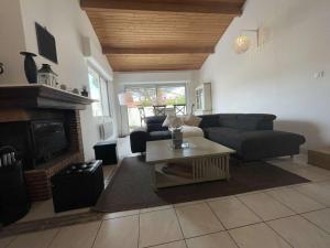 Maisons de vacances Maison Chatelaillon-Plage, 5 pieces, 8 personnes - FR-1-246-556 : photos des chambres