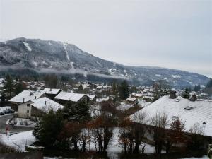 Appartement 3 pièces avec balcon et parking à Samoëns - FR-1-629-52
