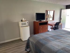 Wilkes-Barre Inn & Suites