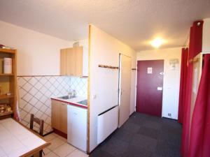 Appartements Studio Chamrousse, 1 piece, 4 personnes - FR-1-340-245 : photos des chambres