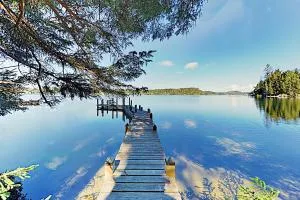 Marty's Lakehouse on the Coast - Reedsport