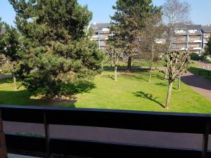 Appartements Appartement Cabourg, 2 pieces, 4 personnes - FR-1-487-185 : Appartement (4 Adultes)