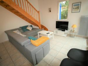 Charmante maisonnette à Longeville-sur-Mer, proche plage, 2 ch, terrasse, parking, vélos bienvenus - FR-1-22-311