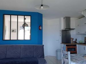 Maisons de vacances Maison Proche Plage avec Jardin, Terrasse et WIFI a Le Palais - Parfait pour Familles - FR-1-418-182 : photos des chambres